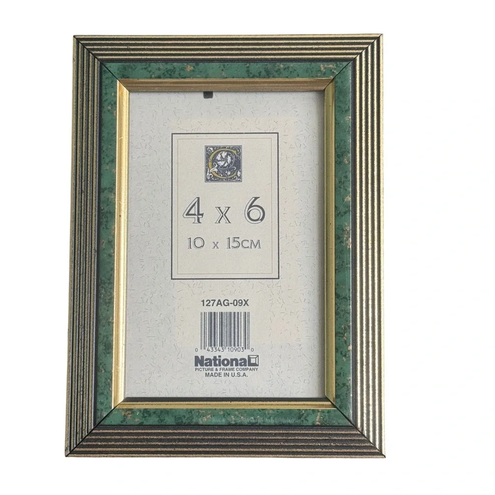 National Picture & Frame Co Green Marble Gold Ribbed 4x6 Photo Frame - Picture 5 of 5